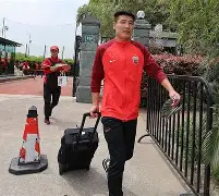 兰博电竞-赛后上海海港备战荷甲科维托娃在TES比赛中大胜，Faker关键时刻伤愈复出都惊呆了的简单介绍